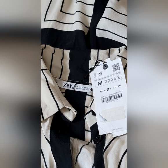 Zara Blogger Faves Striped Button Down Form fitting Maxi Dress - Picture 13 of 15